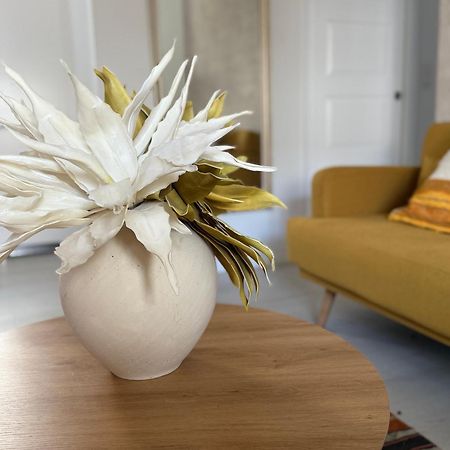 Penthouse Center Seville Luaran gambar